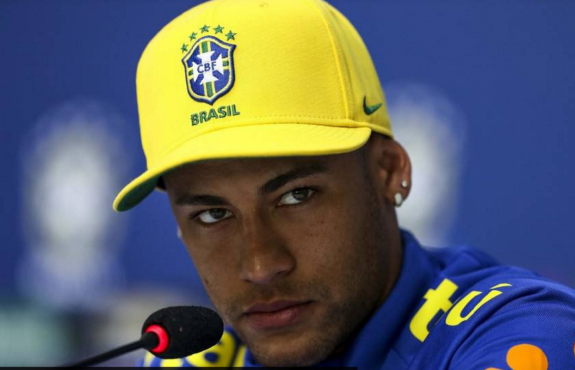 Neymar enojado clearance