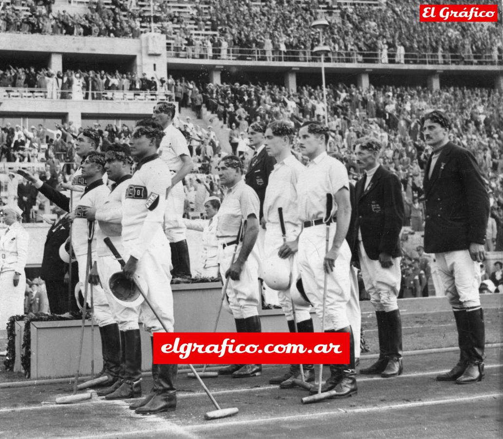Imagen Berlín 1936. Argentina en lo más alto del podio olímpico.