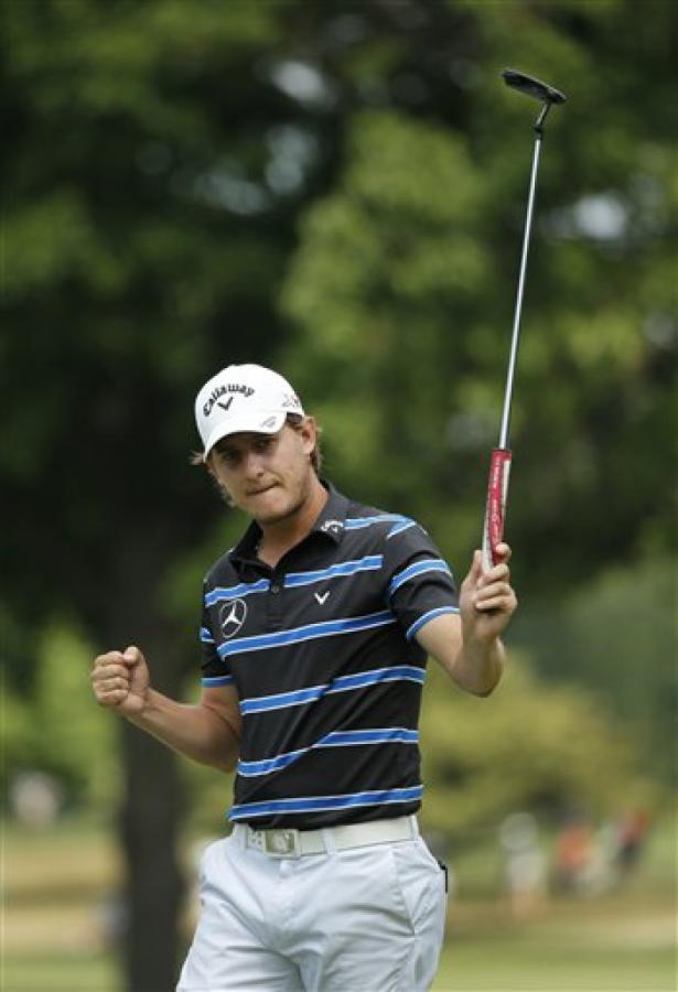 Imagen El joven argentino Emiliano Grillo, de 23 años, festeja luego de lograr un birdie en el hoyo 15 durante la segunda ronda del Campeonato PGA en el campo de golf Baltusrol en Springfield. Foto: AP