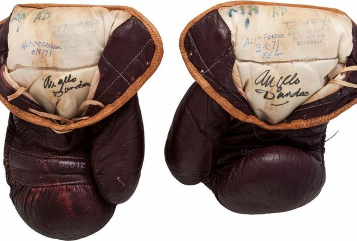 Los guantes del mejor boxeador de todos los tiempos serán subastados. Foto: Reuters.