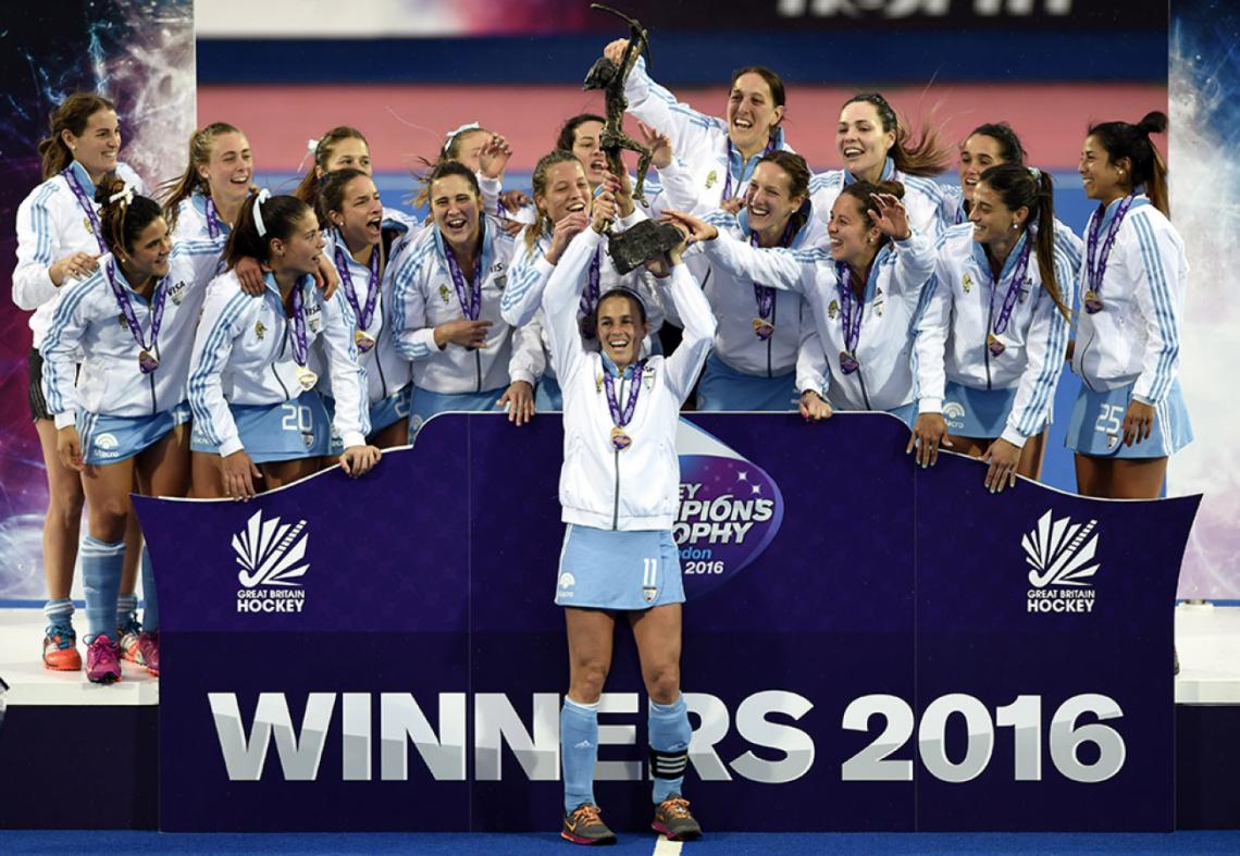 Imagen Antesala a Río. Las Leonas ganaron el Champions Trophy, y Carla fue la mejor jugadora y la goleadora, con siete tantos, del torneo.