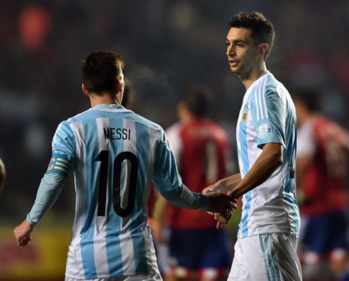 Imagen Pastore y Messi, juntos en la Selección.