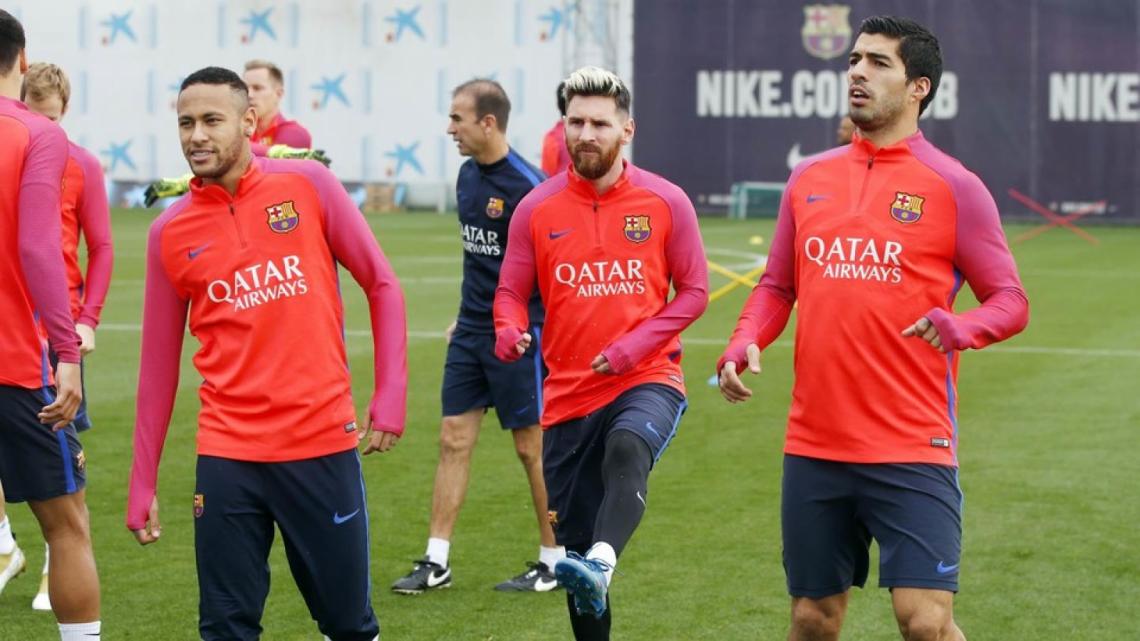 Imagen Messi, junto a Neymar y Suárez, en la vuelta a las prácticas