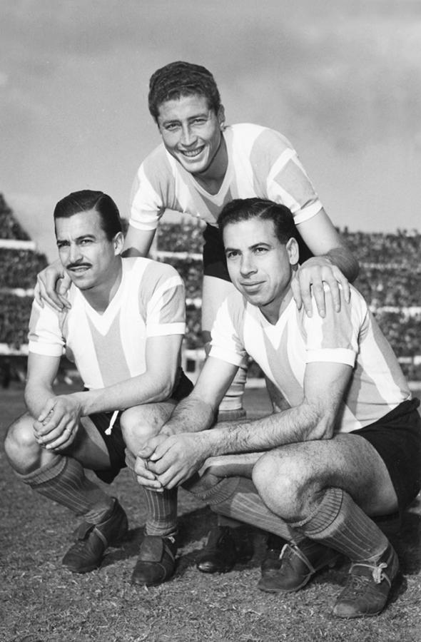 Imagen Guidi también brilló en la Selección. Aquí posa con Jiménez y Benegras, en 1956.