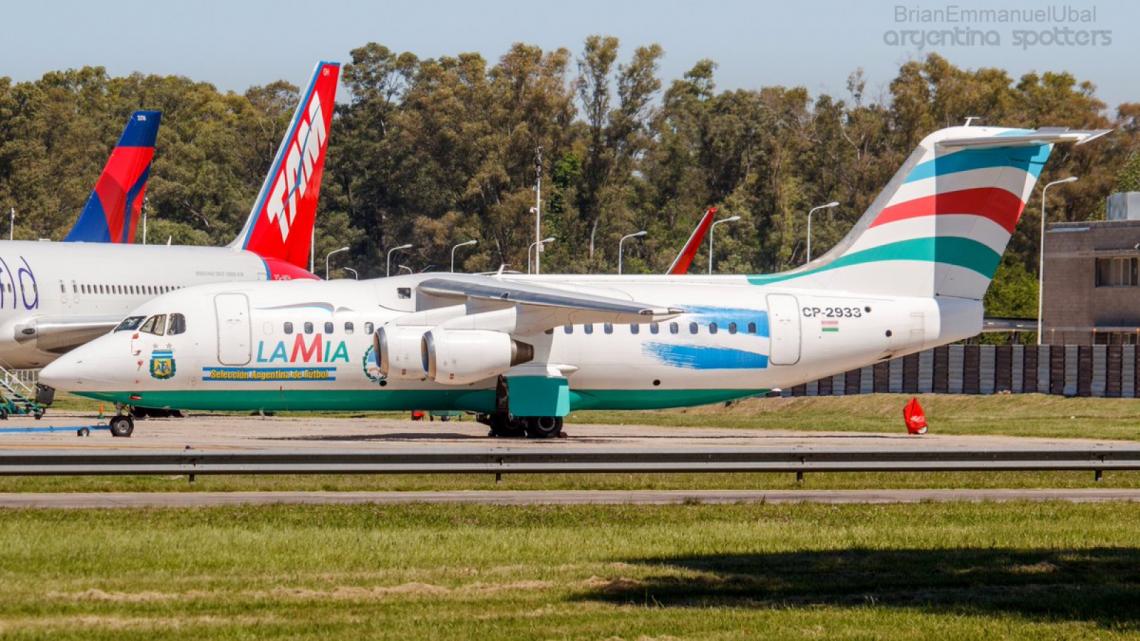 Este es el avión que se estrelló en Colombia: había llevado a la Selección Argentina rumbo a Brasil el 6 de noviembre.