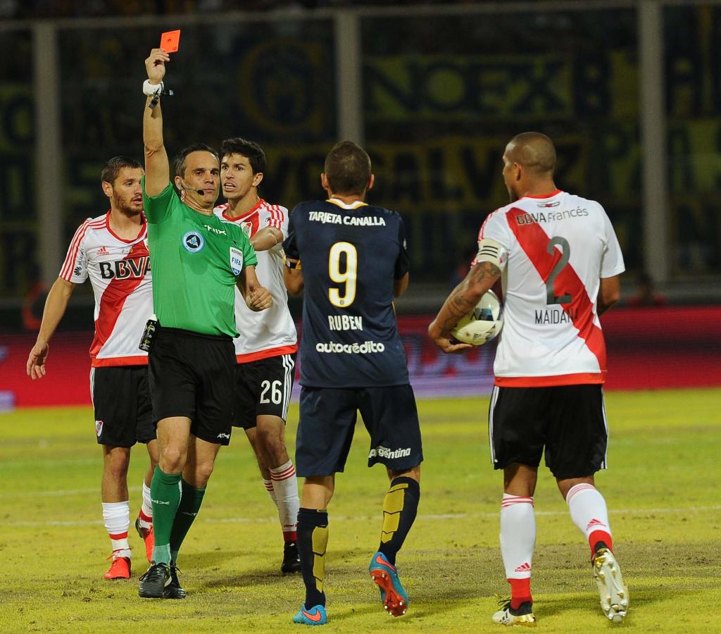 Marco Ruben, del partidazo a la expulsión | El Gráfico