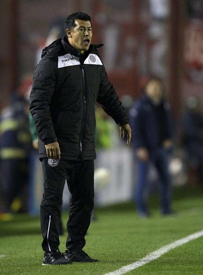 Imagen Tras irse por la puerta de atrás de Independiente, en un club más tranquilo, logró plasmar sus ideas, como lo había hecho en Godoy Cruz.