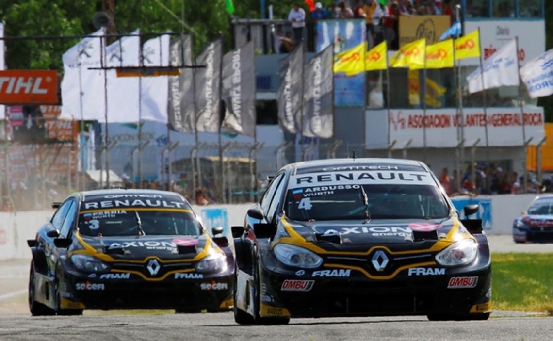 Imagen LOS SEIS Fluence GT responderán a las estructuras de Ambrogio Racing y Sportteam (Foto: Prensa Renault Sport)