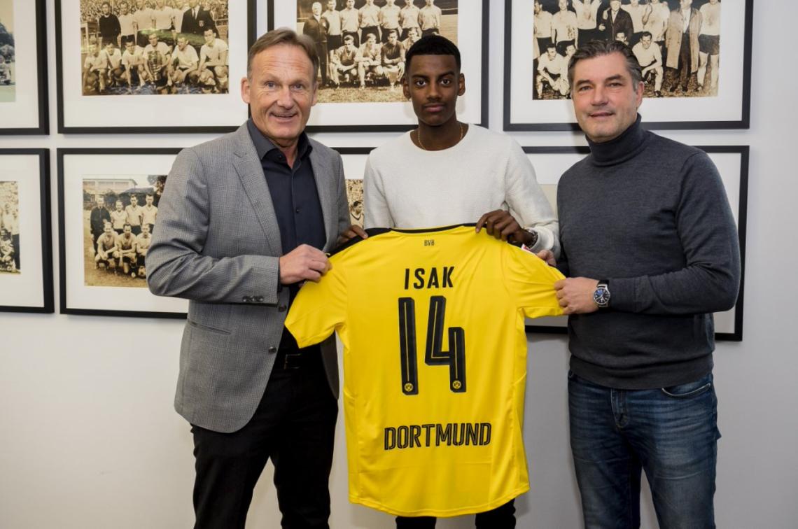 Imagen Alexander Isak, con sus nuevos colores