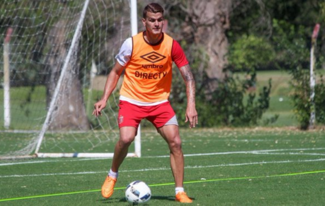 Imagen Leandro González Pirez a disposición del entrenador.