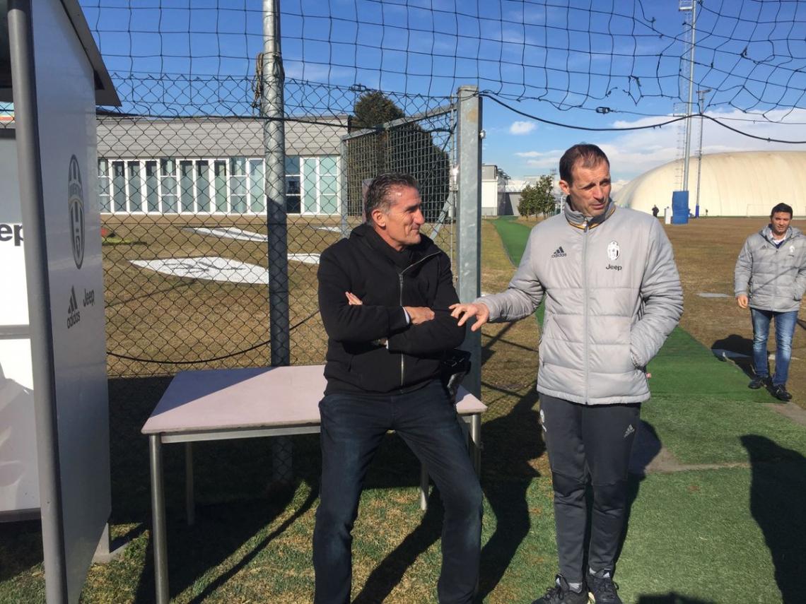 Imagen Bauza, charlando con Allegri