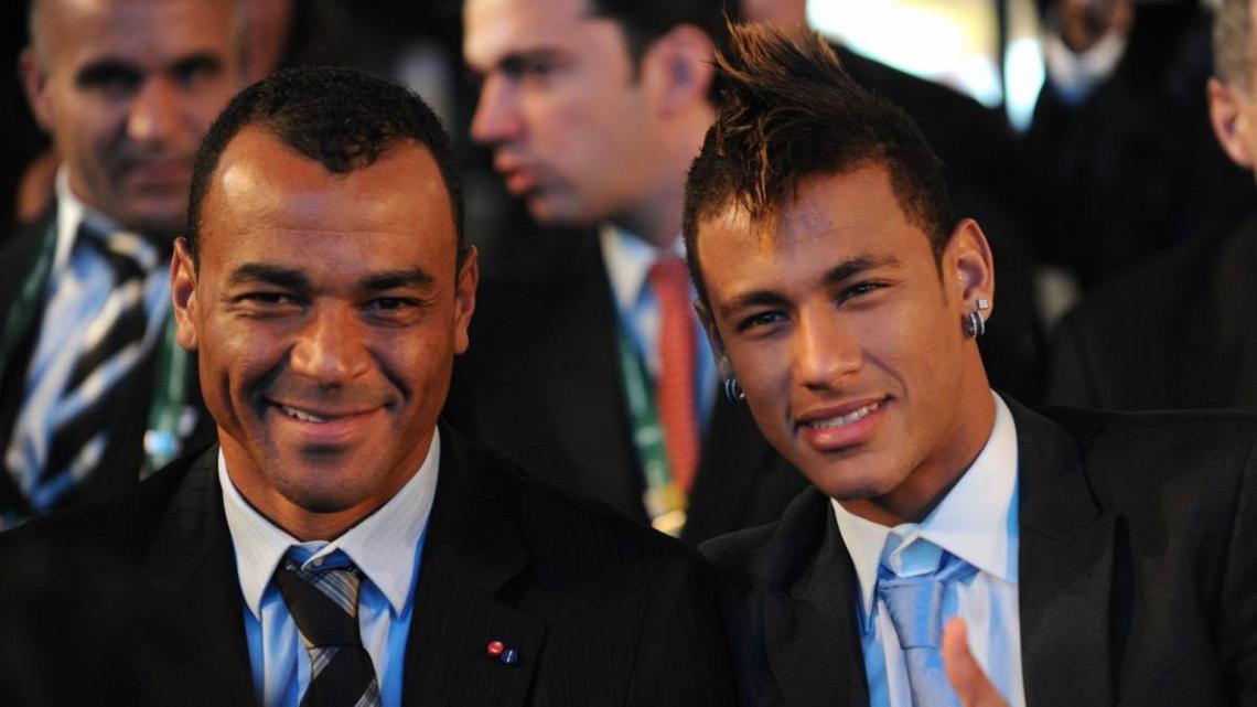 Imagen Cafú y Neymar, juntos en un acto.
