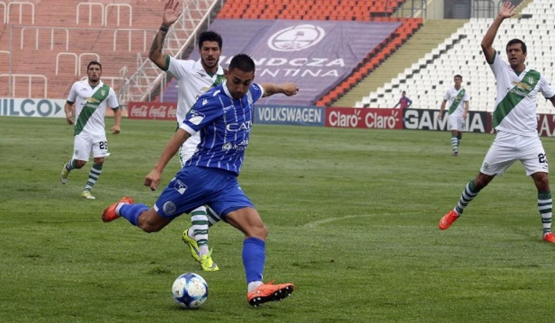 Godoy Cruz se impuso a Banfield como local | El Gráfico