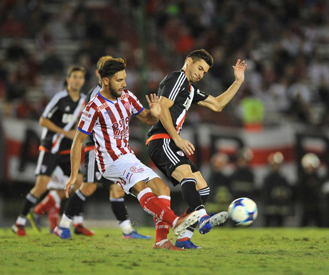 Imagen En acción ante Unión, en su primer partido del año tras estar más de 50 días afuera.