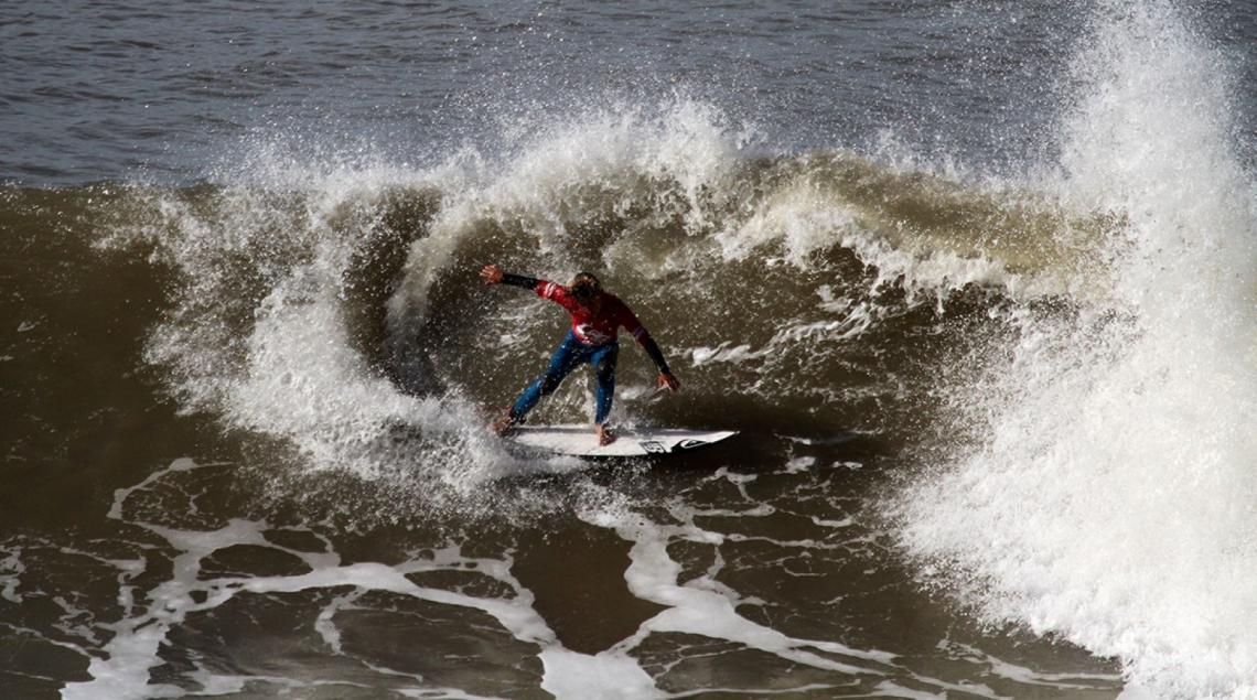 Imagen Naza Pereyra fue el más joven (13 años) y chiquito (1m46). Pero no le tuvo miedo a olas de 2 metros ni a los peligrosos accesos al mar.