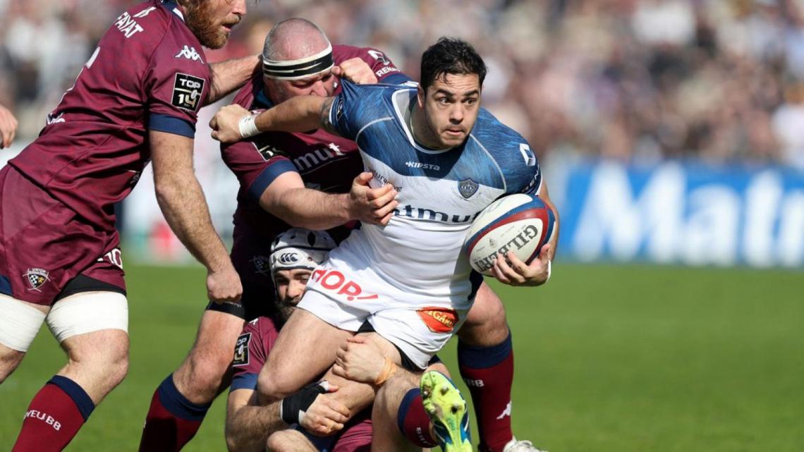 Imagen Agulla, con la camiseta de Castres.