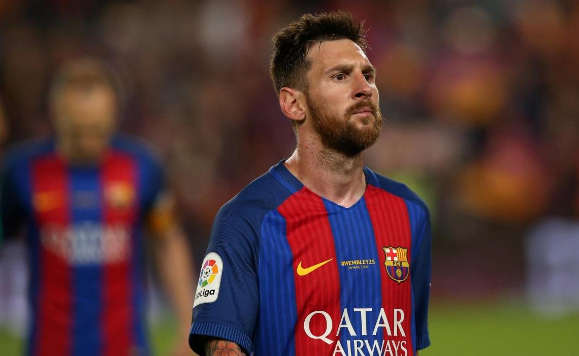Imagen Messi convirtió 4 goles en 6 partidos en la presente edición de la Copa Rey; 37 en 34 en la Liga; 11 en 9 en la Liga de Campeones; 1 en 2 en la Supercopa de España, un total de 53 en 51 en lo que va de la temporada 2016-2017.