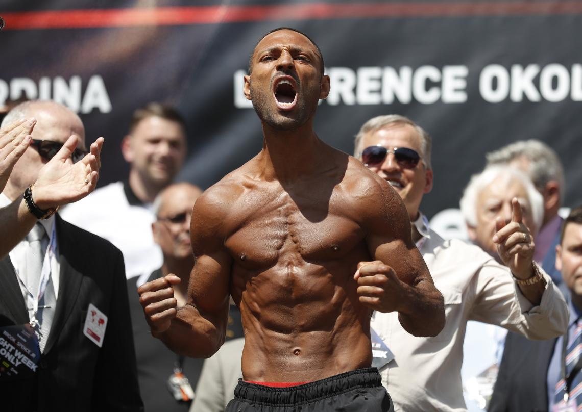 Imagen Brook, eufórico durante el pesaje.
