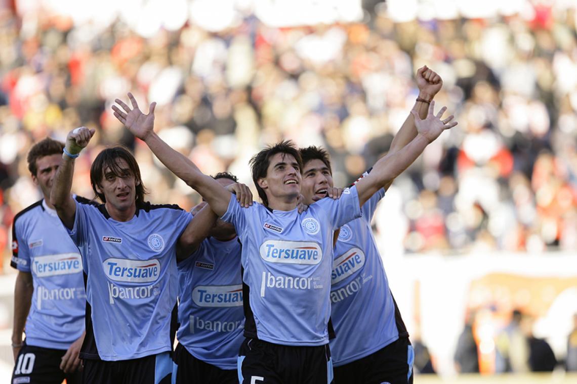 Imagen La celebración del gol histórico a River. A los 36 años, Farré ya piensa en el retiro y desea que sea en Belgrano.