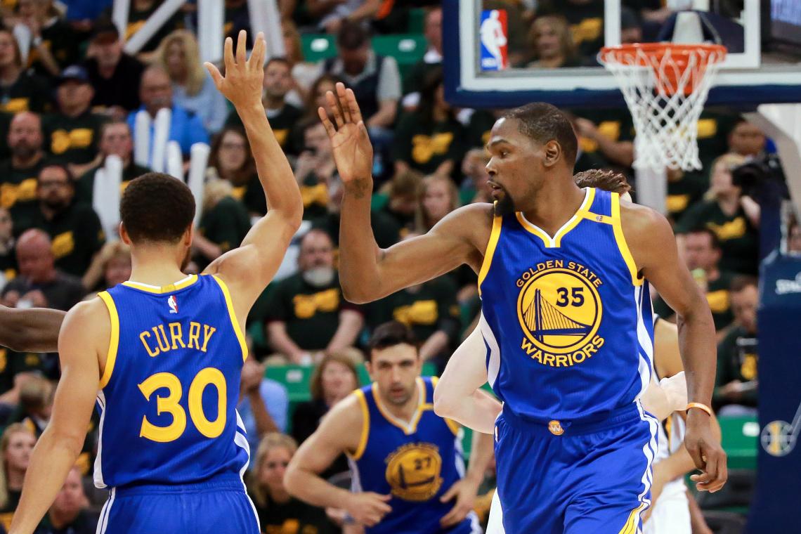 Imagen Durant y Curry, una dupla letal.