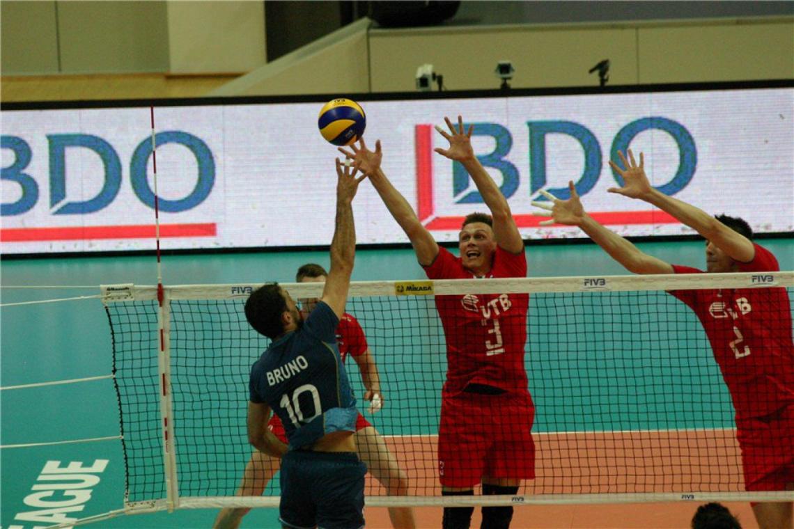 Imagen Nico Bruno, atacando.