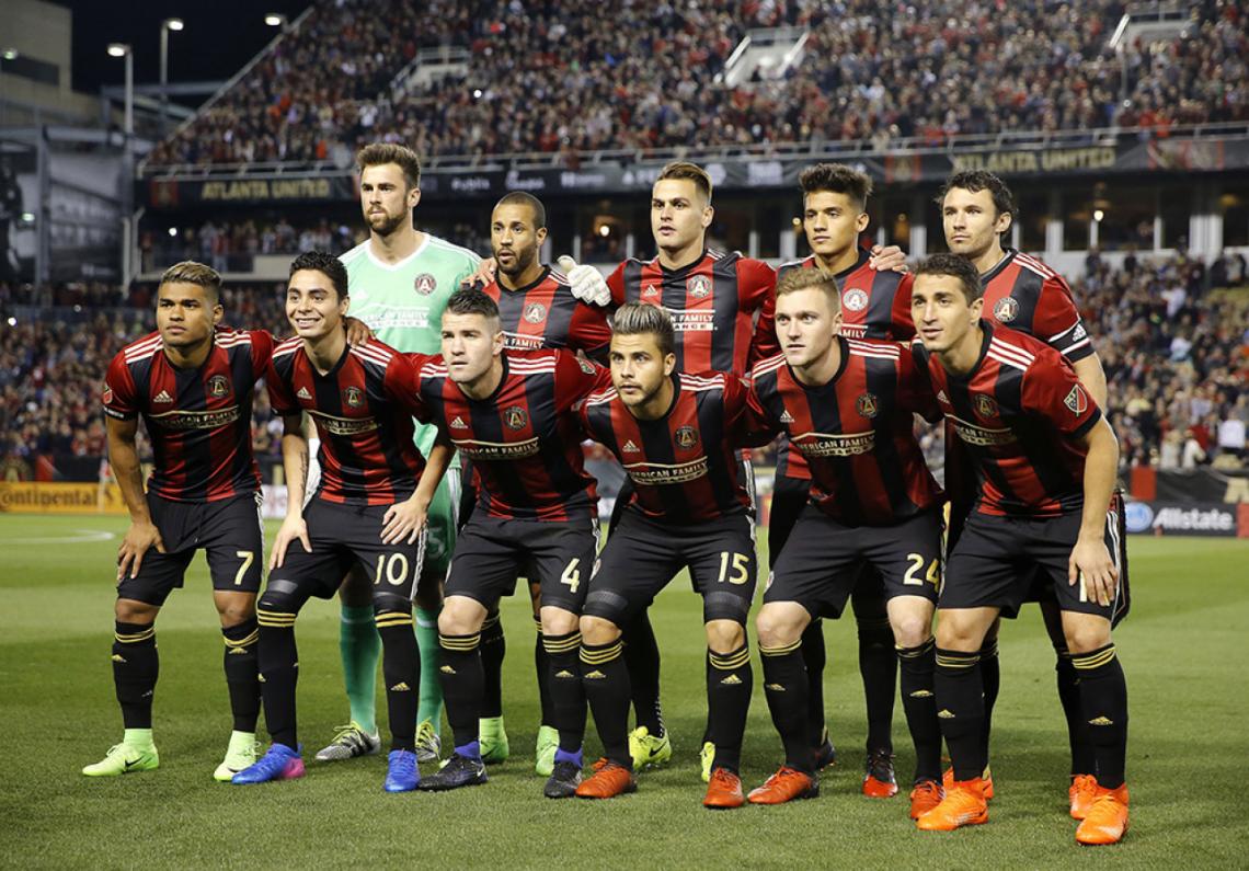 Imagen El equipo que jugó el primer partido de la historia de Atlanta United, dirigidos por Martino, y con el paraguayo Almirón como gran figura.