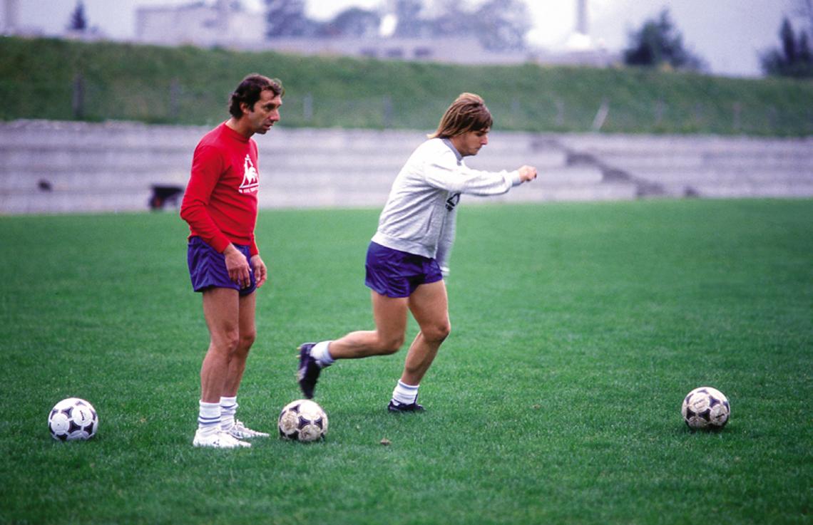 Bilardo fue su DT cuando asomaba en la Primera de San Lorenzo, y luego lo convocó en el inicio de su ciclo en la Selección.