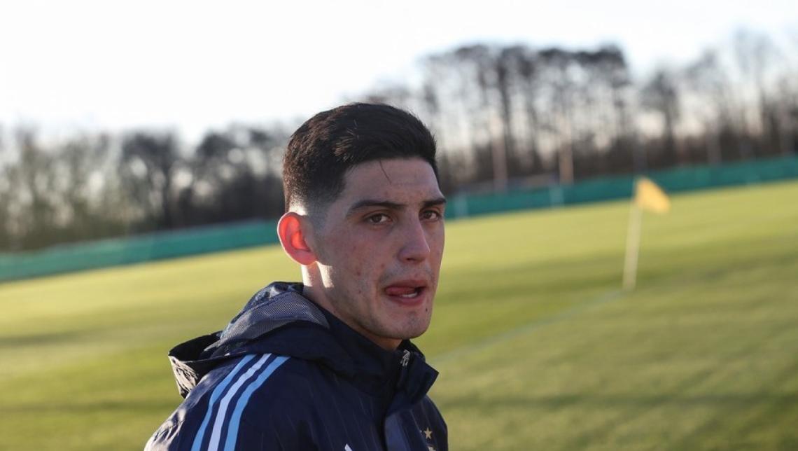 Imagen "Vieron una fisura pero ya está todo arreglado. Si pasa algo, Villarreal se hará cargo", afirmó el representante de Espinoza, Ezequiel Manera.