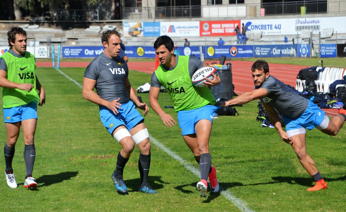 Los Pumas ya trabajan en Sudáfrica El Gráfico