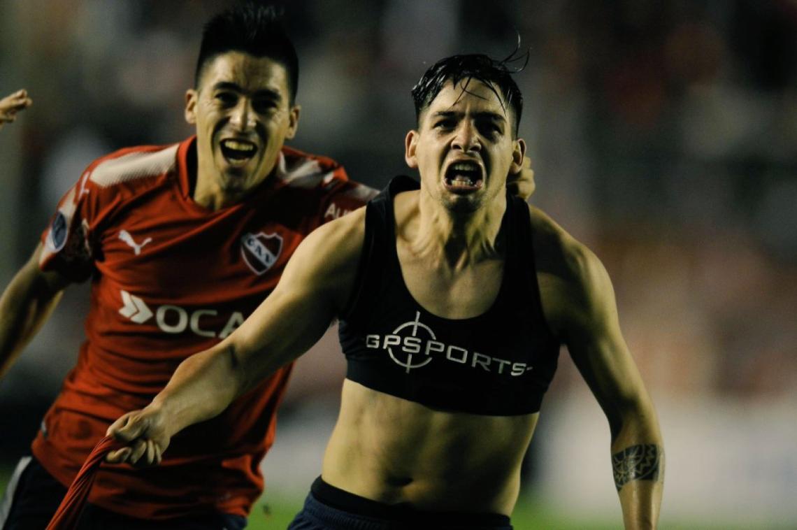 Imagen Benítez, gritando su gol.