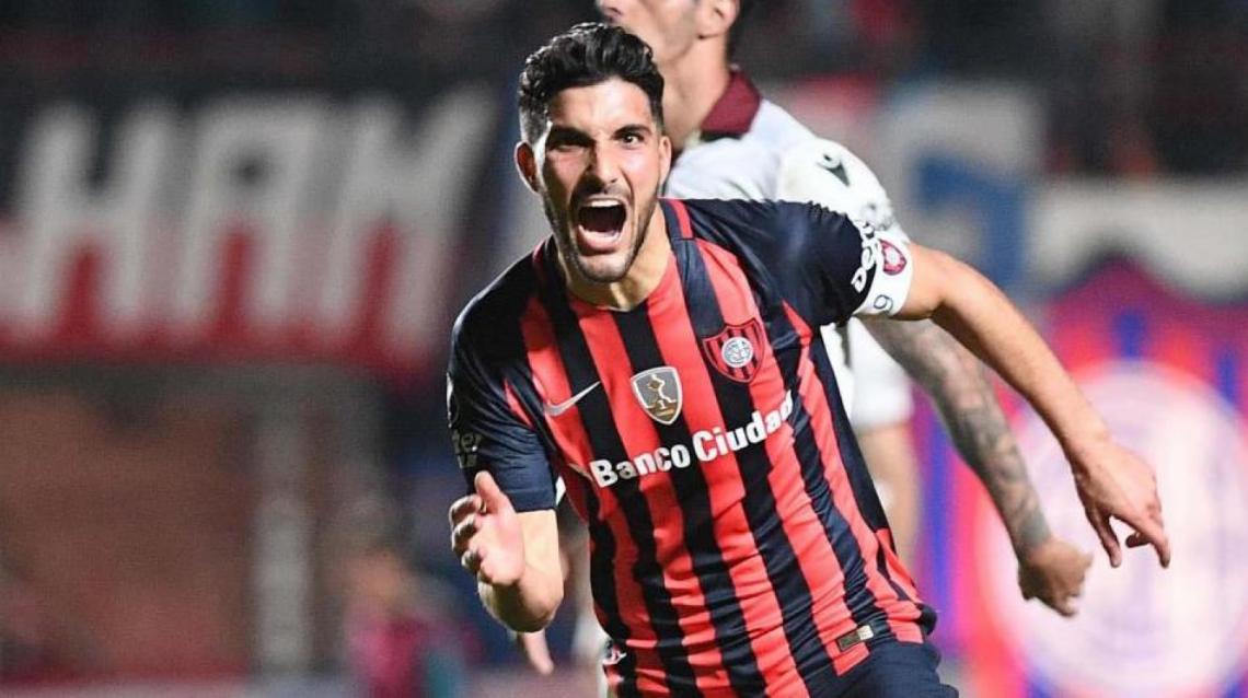 Imagen Nicolás Blandi en San Lorenzo, un goleador implacable. 