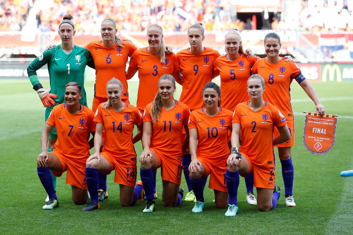 El equipo de gala de Holanda, que venció en la final a Dinamarca por 4-2.