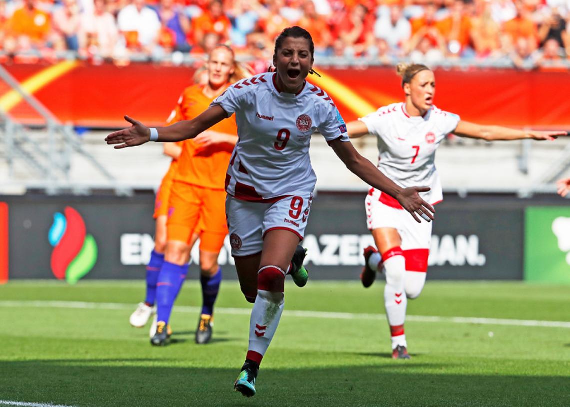 Nadia Nadim, de escapar de los Talibán a jugar para Dinamarca.