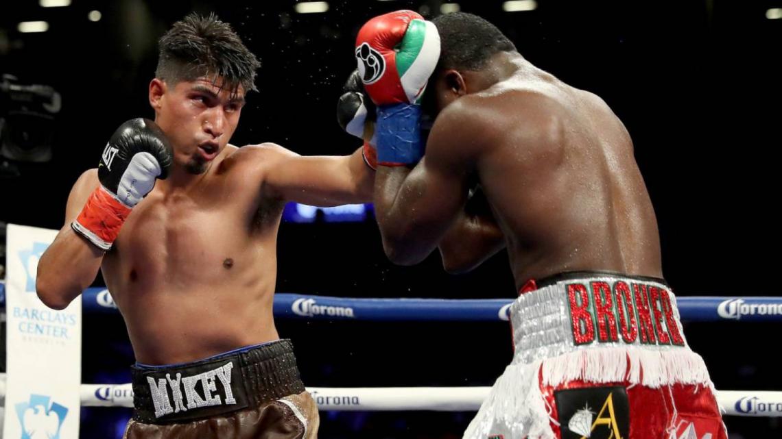 Imagen Mikey, durante su combate ante Broner.