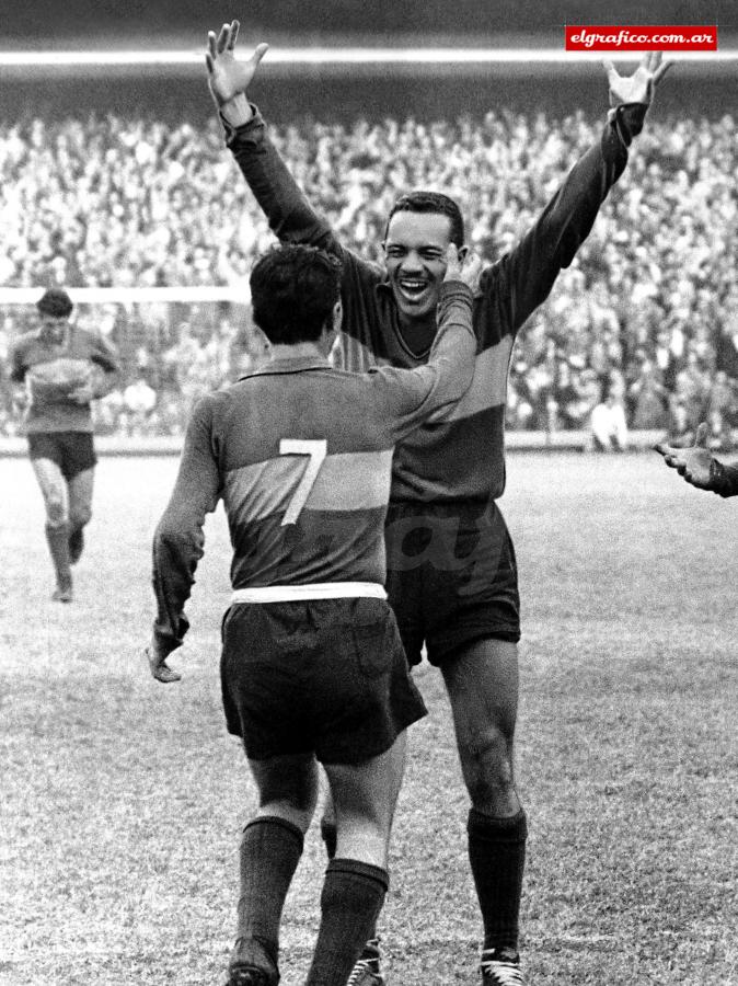 1960.Tim tim tim, gol de Valentim El Gráfico