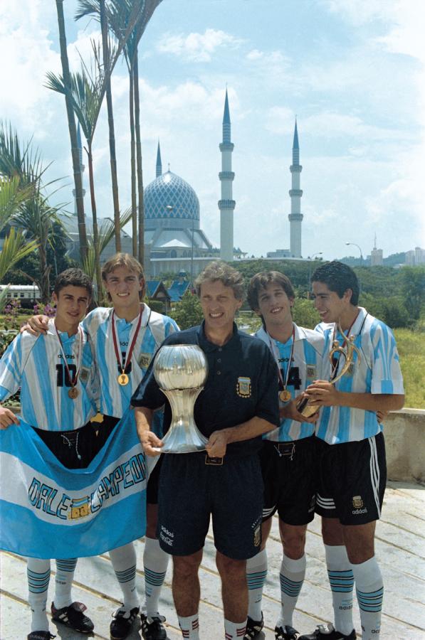 Imagen Malasia 97. Aimar, Cambiasso, José, Placente y Riquelme. Fútbol de lujo. Campeonazos.