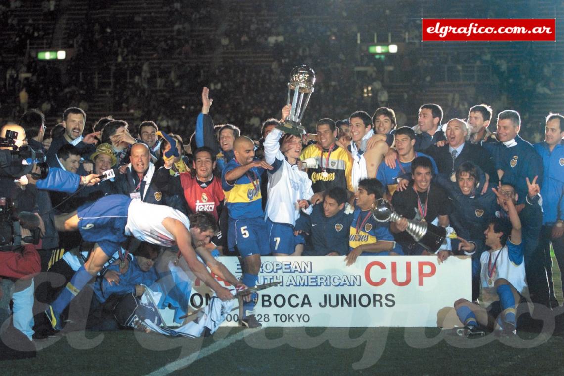 Imagen Japón 2000. Boca gana su segunda copa Intercontinental frente al Real Madrid.