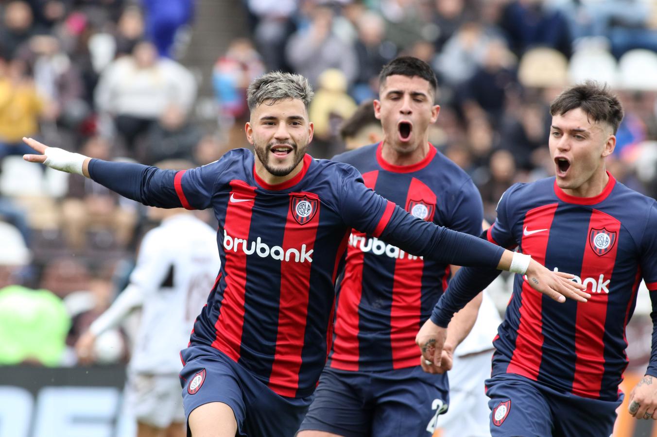 San Lorenzo derrotó a Platense y se aleja del fondo de la tabla anual ...