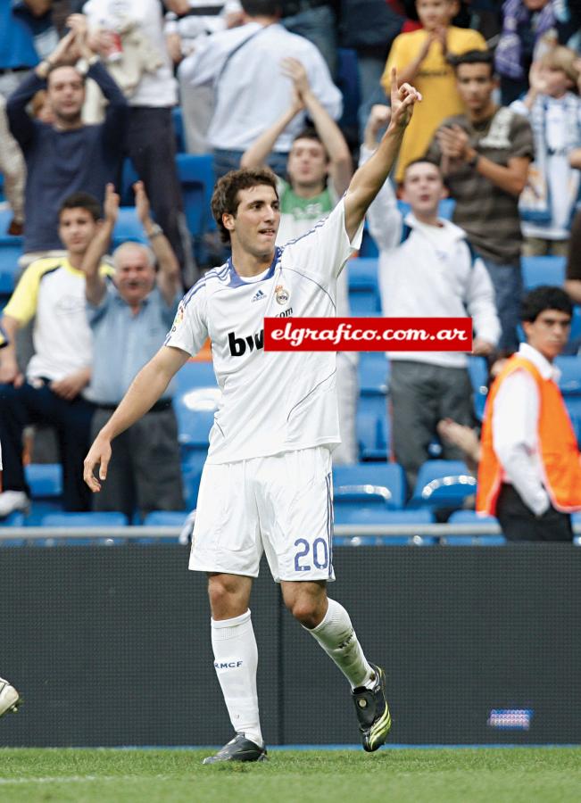 Imagen Buena alquimia hay entre Gonzalo y la afición del Madrid desde aquel gol al Espanyol.