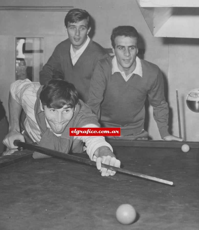 Imagen Con Marzolini y Pastoriza en Inglaterra, Mundial 1966.
