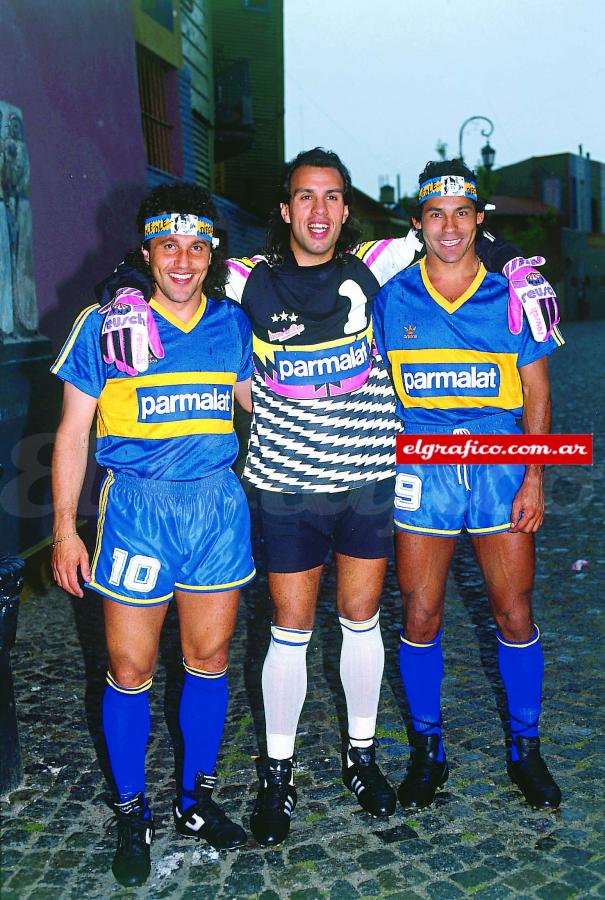 Mono navarro deals montoya buzo