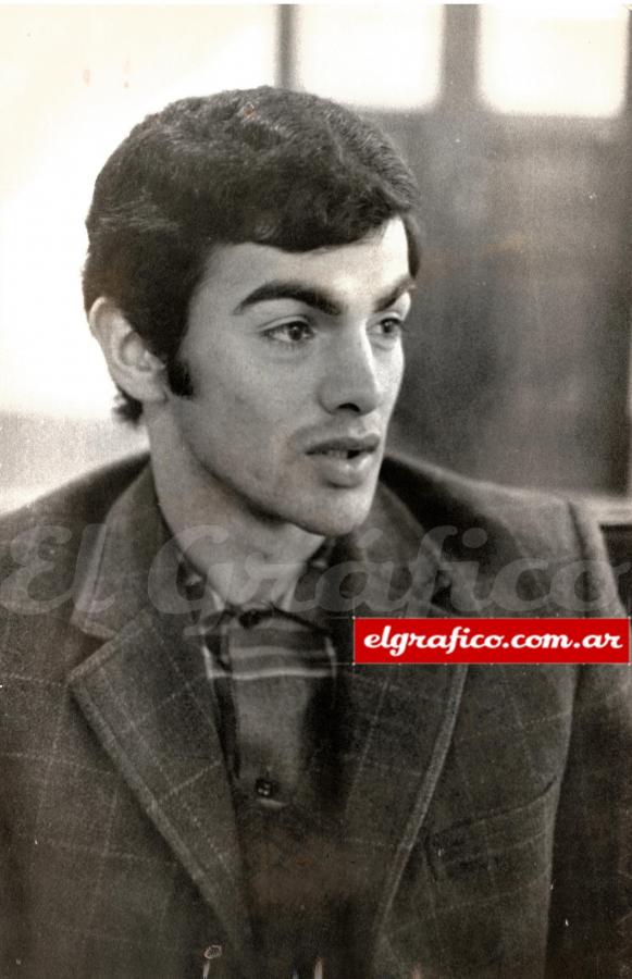Imagen Ángel en 1970. Bargas formó parte de la Selección Argentina en el Mundial de Alemania 1974. Foto: Barrancos