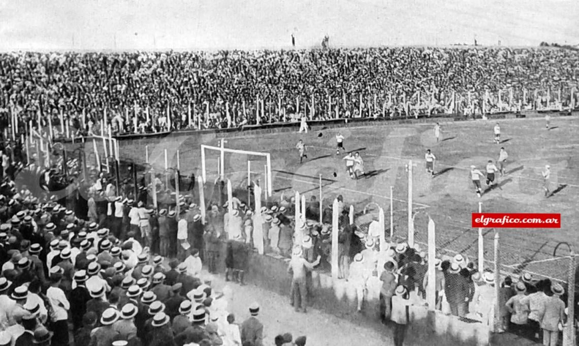 Imagen Una vista parcial del estadio de River Plate, que fue escenario de la final del Campeonato Estímulo.