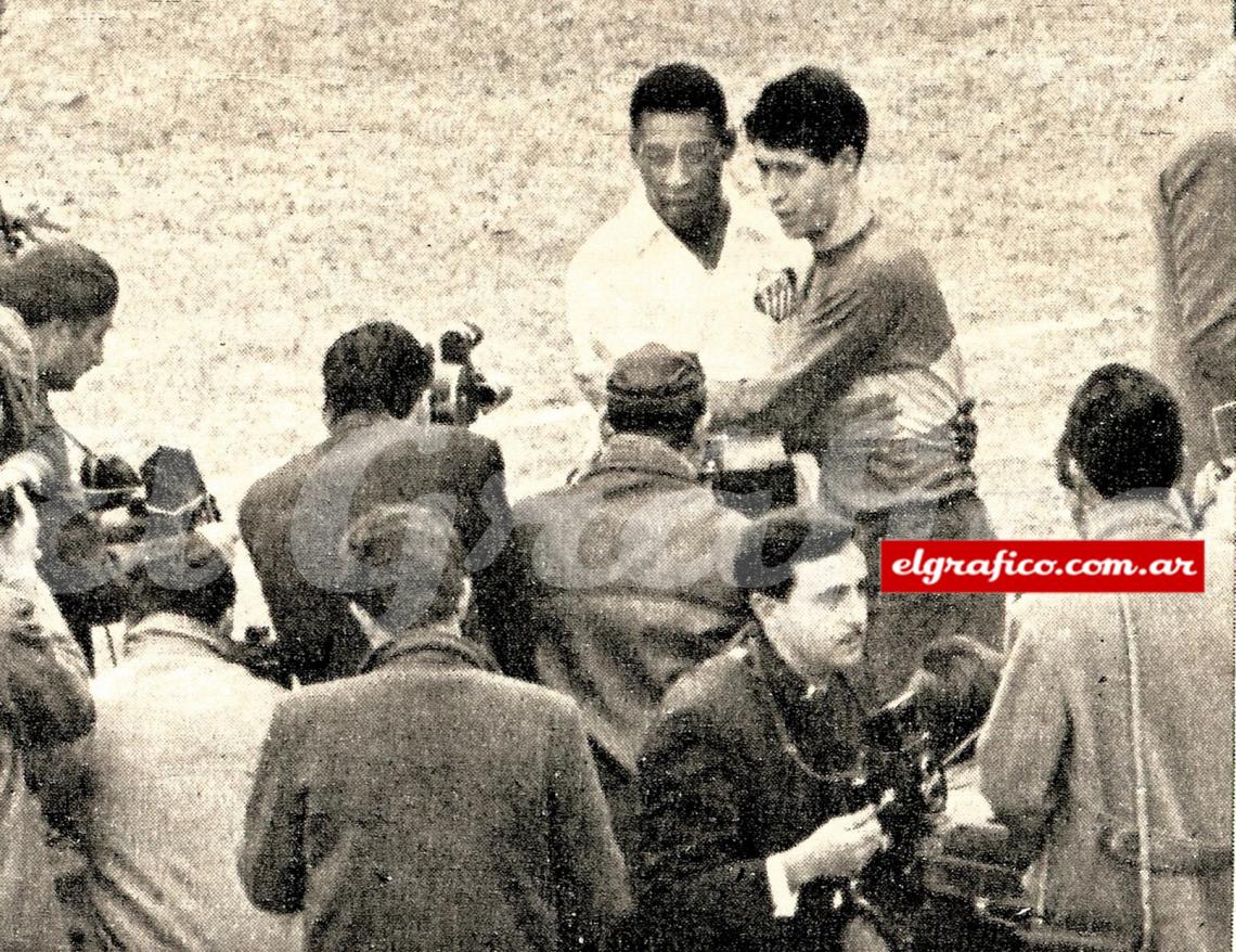 Con Pelé, el nombre mágico que lo sacudió aquella noche en el Maracaná.