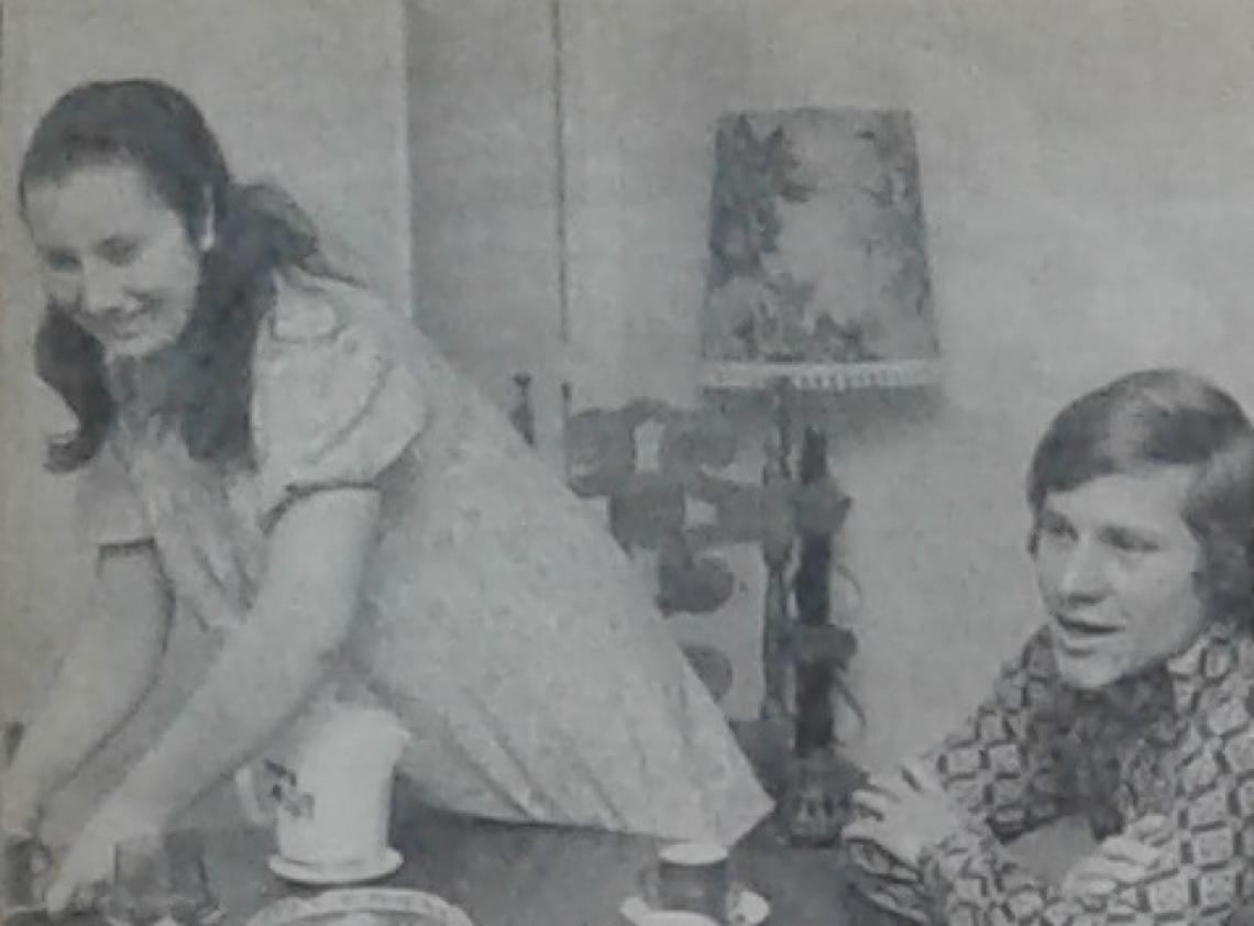 Imagen Carlitos dueño de casa. Liliana, la primera muchacha, la mujer, ahora... y de pronto el pibe que llega.