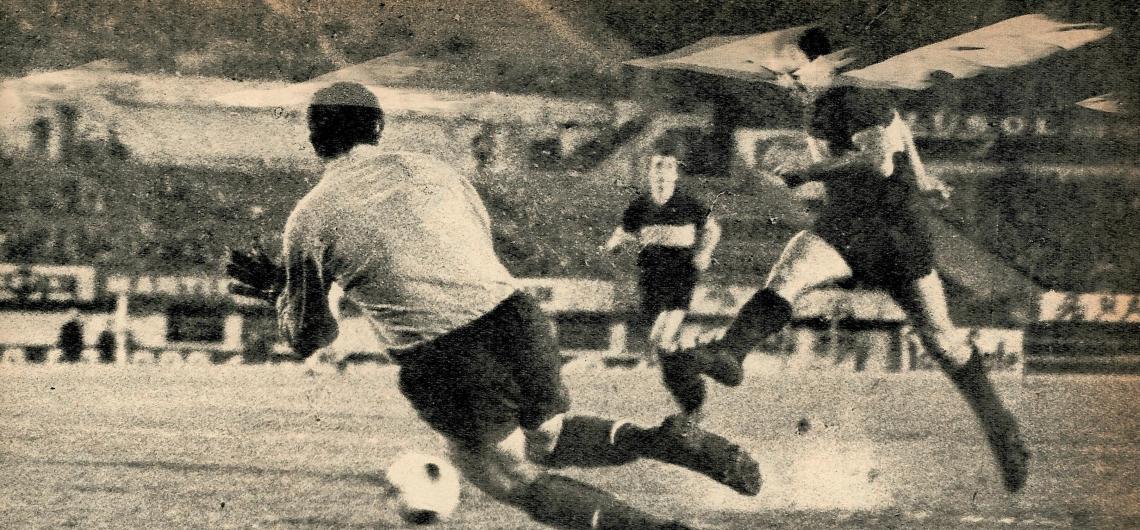 Las tribunas todavía comentaban el gol de Madurga cuando llegó el segundo... 8 minutos del partido, toque desde la izquierda, entrada de Rojas que le da con la derecha