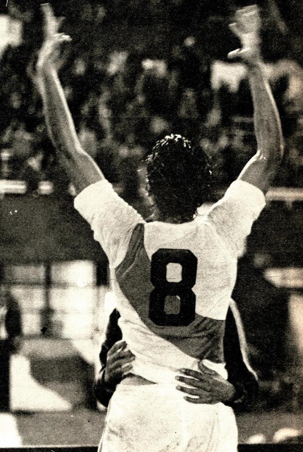 Ese gol que está en la cara y en el grito de Scotta, ese gol que está en la espalda del N° 8 con los brazos en alto, ese gol que ayuda a volver a soñar con la Copa...