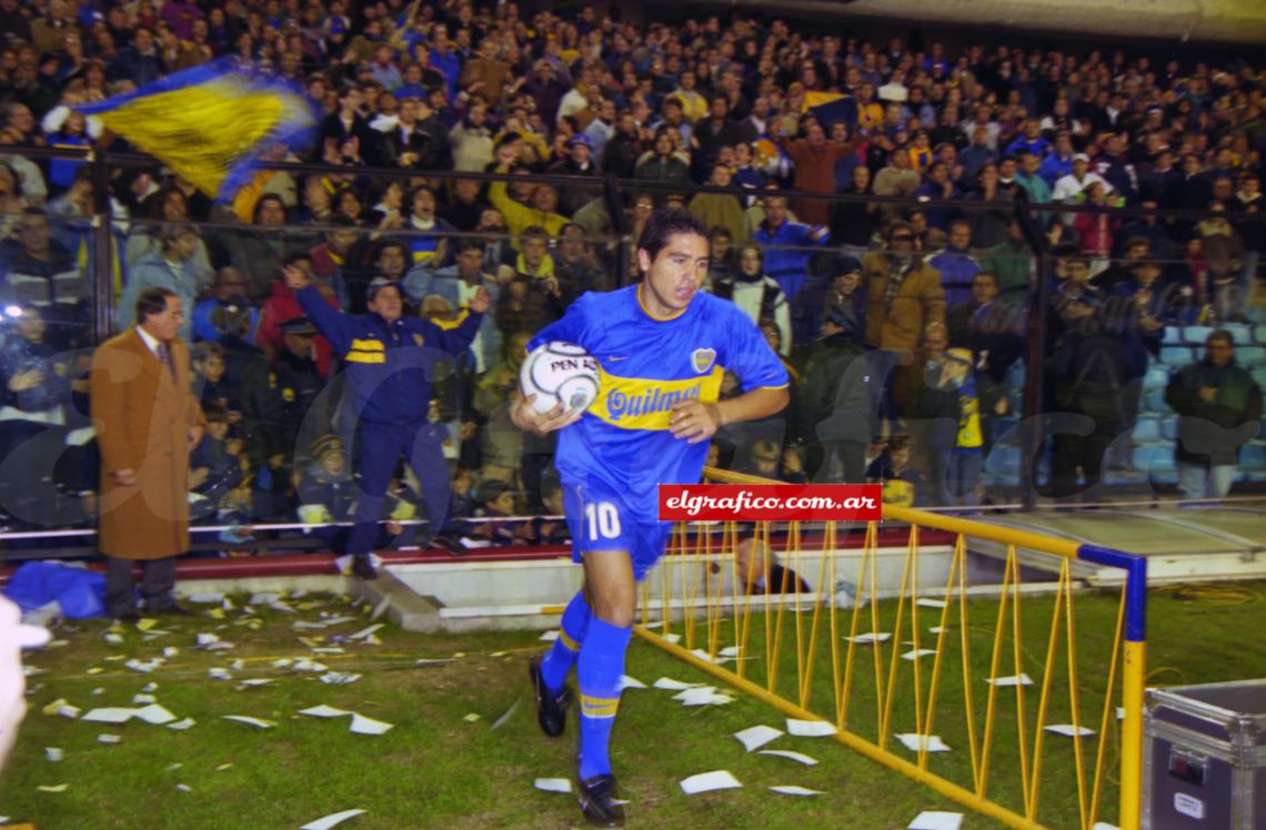 Imagen Sale a la Bombonera, el dueño de la pelota, la figura de la cancha