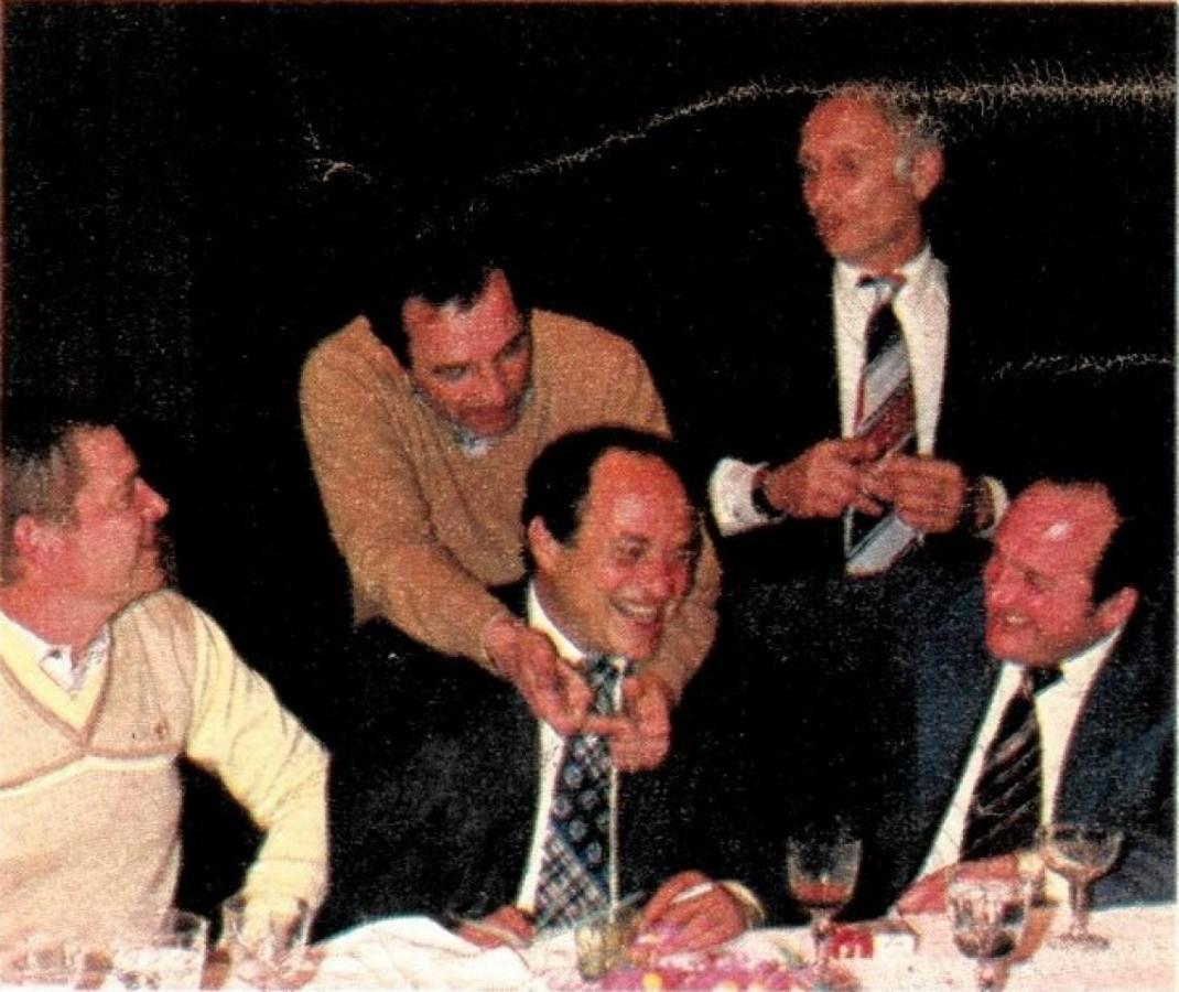 Imagen Zerrillo, Rodríguez, Rolan, Paflik y Mori. El Negro Rolan copó la fiesta con sus anécdotas risueñas y emotivas.