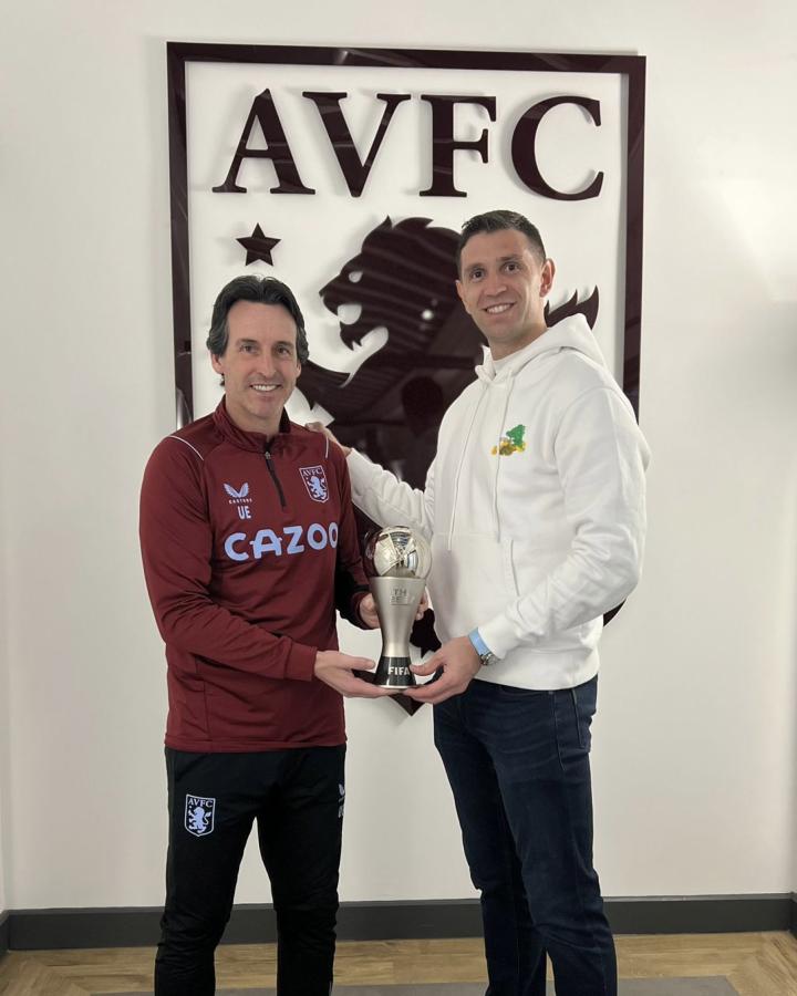 Imagen Emery y Martínez se deben una charla por el bien de Aston Villa.